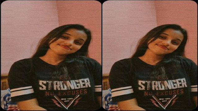 College Teen Girl Boobs – Pussy Showing Video Free Download