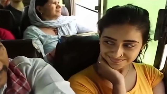 Villager Boldly Grabbed Boobs Of City Girl In Bus